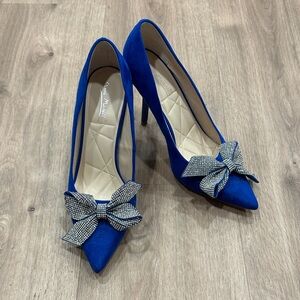 Anne Michelle Blue Bow Pointed Toe Heels